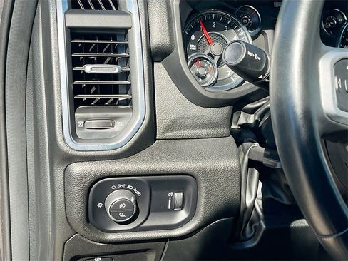 Used 2024 RAM 1500 Big Horn w/ Trailer Tow Group image 10