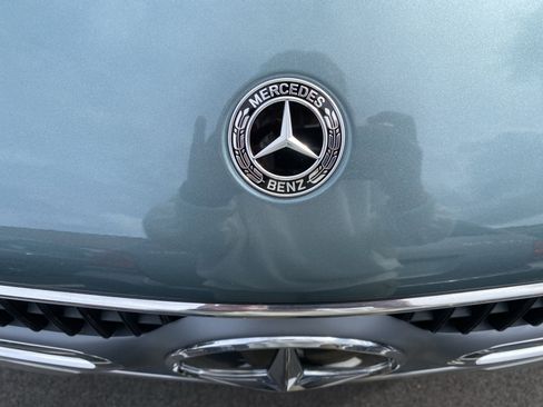 Used 2025 Mercedes-Benz GLC 300 4MATIC image 8