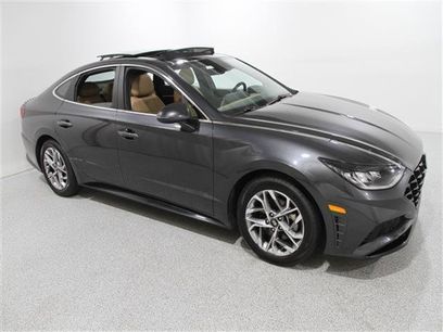 Used 2020 Hyundai Sonata SEL w/ Premium + Sunroof Package