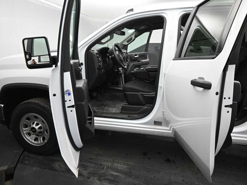 Used 2024 Chevrolet Silverado 3500 W/T w/ WT Convenience Package AWD/4WD image 35