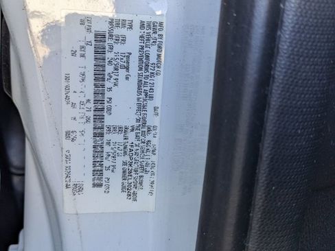 Used 2014 Ford Focus SE w/ Equipment Group 201A image 15