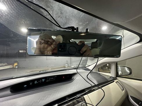 Used 2013 Toyota Prius Two FWD image 20