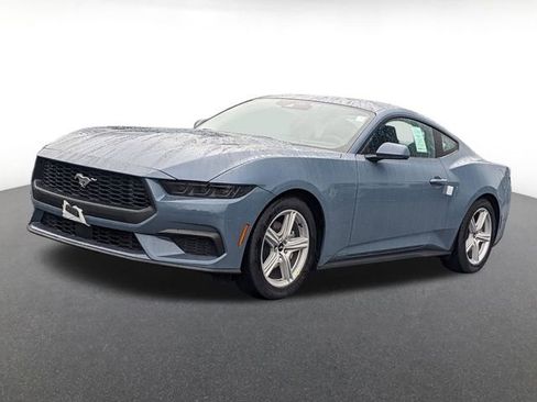 New 2026 Ford Mustang Coupe image 6