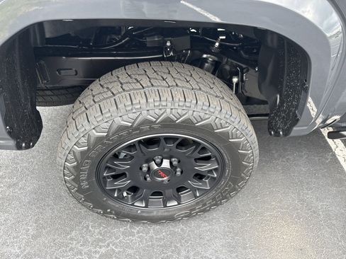 New 2025 Toyota Tacoma SR5 AWD/4WD image 11