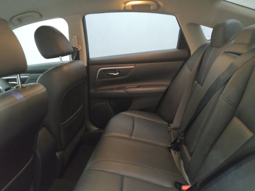 Used 2018 Nissan Altima 2.5 SR w/ SR Midnight Edition FWD image 18