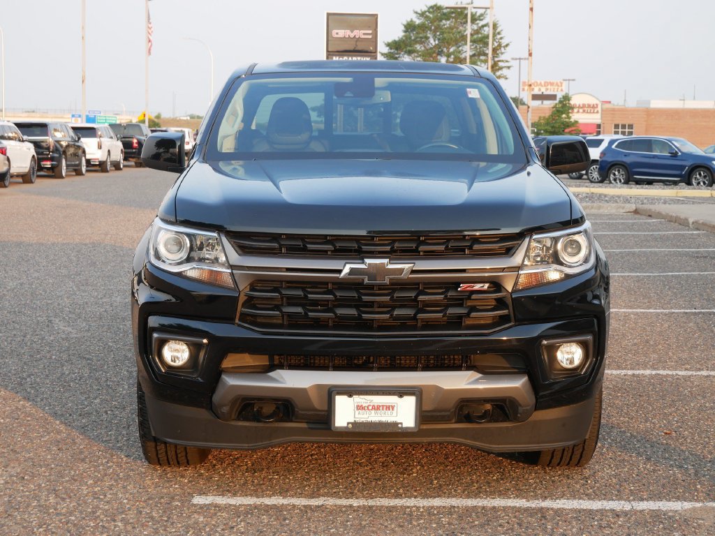 Used 2021 Chevrolet Colorado Z71 w/ Safety Package AWD/4WD image 4