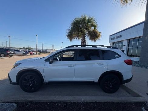 Used 2023 Subaru Ascent Onyx Edition Limited AWD/4WD image 8