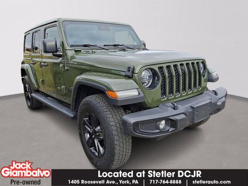 Used 2022 Jeep Wrangler Unlimited Sahara image 1