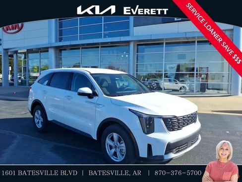 Used 2026 Kia Sorento LX FWD image 1