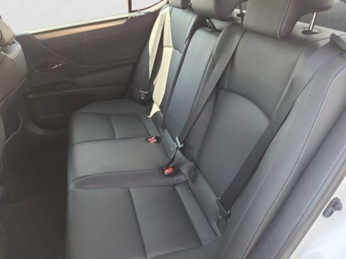 Used 2023 Lexus ES 350 F Sport FWD image 19