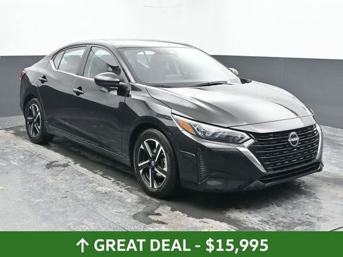 Used 2024 Nissan Sentra SV image 4