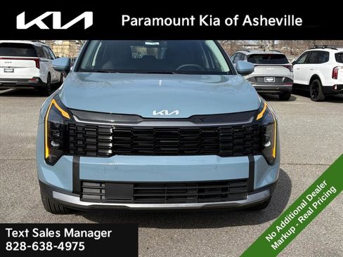 New 2026 Kia Sportage S image 2