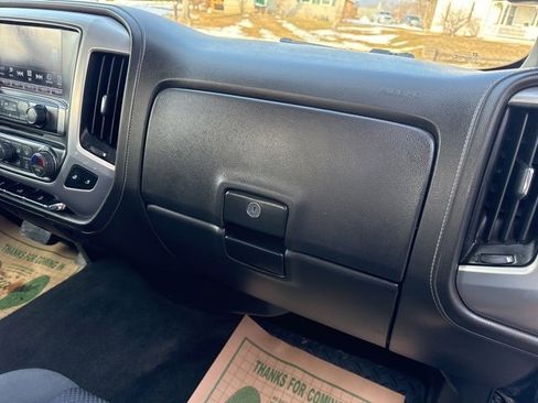 Used 2017 GMC Sierra 1500 SLE w/ SLE Value Package image 30