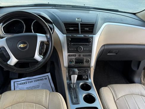 Used 2012 Chevrolet Traverse LTZ image 16