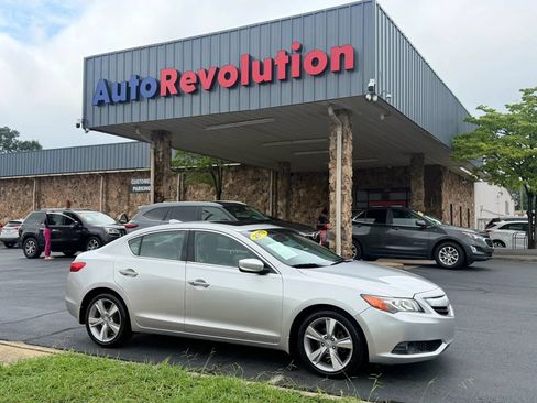 Used 2013 Acura ILX w/ Premium Package FWD image 1