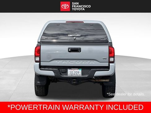 Used 2019 Toyota Tacoma TRD Sport AWD/4WD image 4