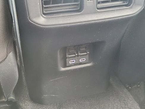 Certified 2025 Toyota RAV4 XLE AWD/4WD image 15