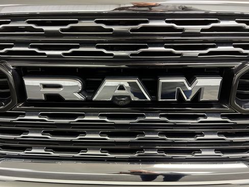 Used 2023 RAM 3500 Limited image 98