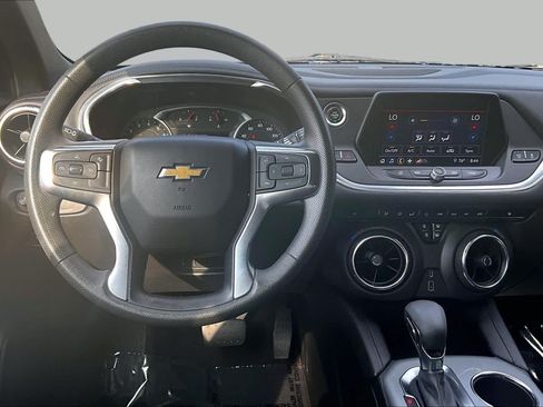Used 2021 Chevrolet Blazer LT FWD image 6