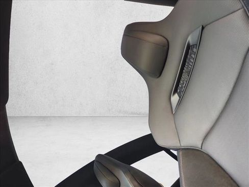 Used 2024 Tesla Model S Plaid image 17