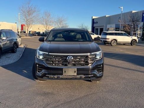New 2026 Volkswagen Atlas Cross Sport SEL Premium R-Line AWD/4WD image 8