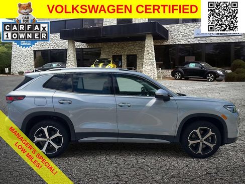 Used 2026 Volkswagen Tiguan SE w/ Panoramic Sunroof Package AWD/4WD image 5