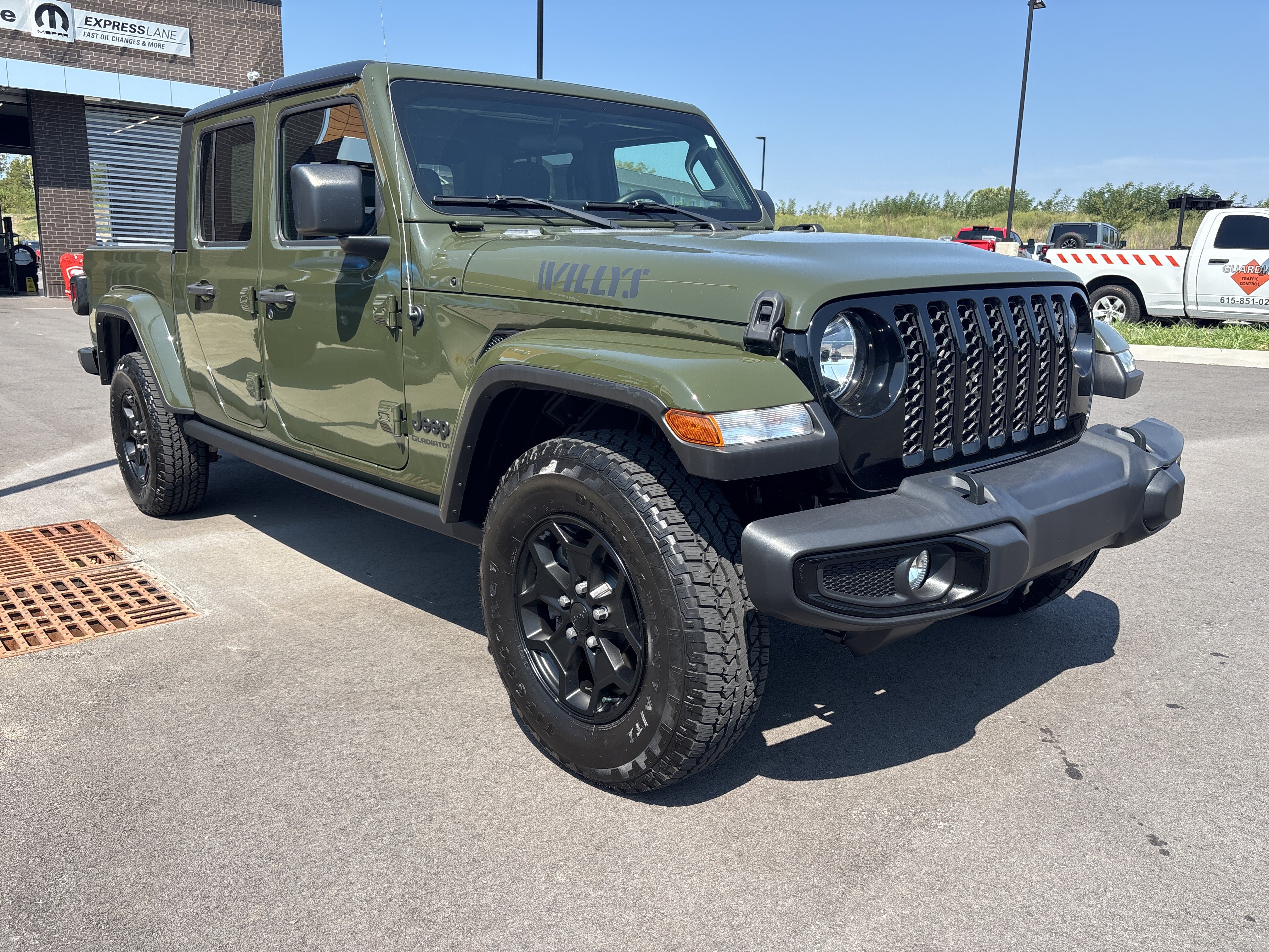 Used 2021 Jeep Gladiator Sport AWD/4WD image 7