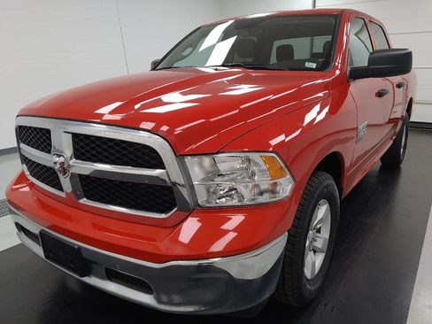 Used 2022 RAM 1500 Classic SLT RWD image 15
