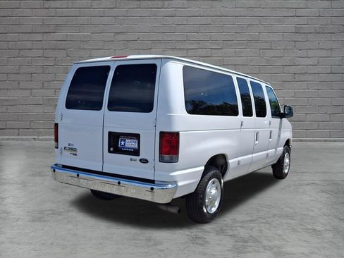 Used 2011 Ford E-350 and Econoline 350 XLT RWD image 11
