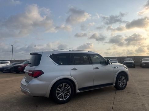 Used 2019 INFINITI QX80 Luxe w/ All-Season Package RWD image 21