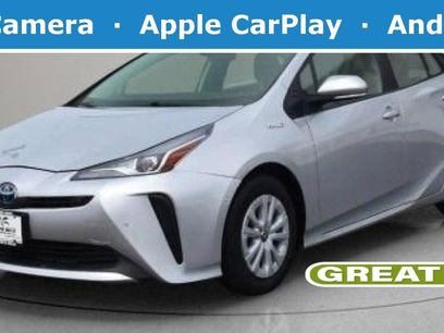 Used 2022 Toyota Prius LE