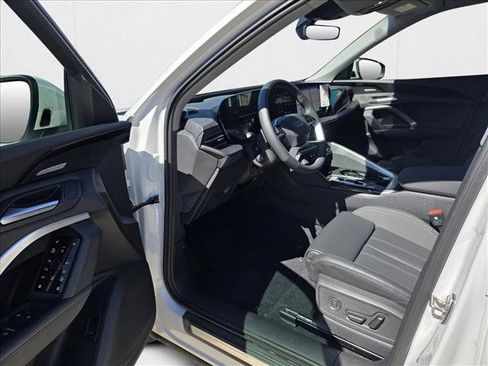 New 2025 Audi Q5 Premium Plus w/ Premium Plus AWD/4WD image 14