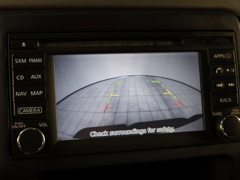 Used 2021 Nissan NV 3500 SL image 7