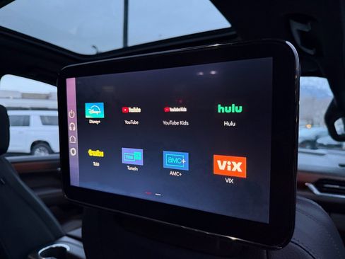 Used 2026 GMC Yukon Denali w/ Denali Reserve Package image 14