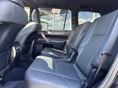 Used 2020 Lexus GX 460 Premium AWD/4WD image 24