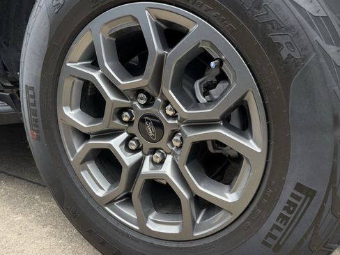 New 2026 Ford Expedition Active RWD image 10