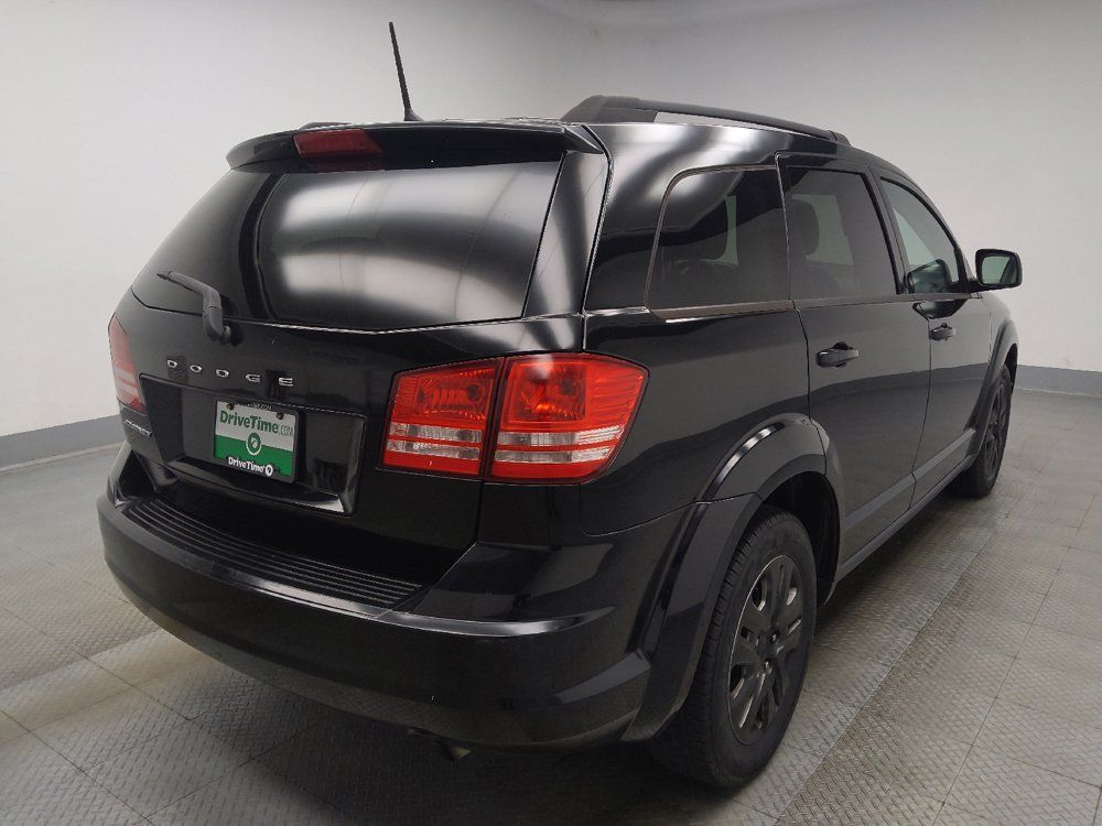 Used 2019 Dodge Journey SE FWD image 9