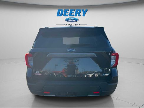 Used 2023 Ford Explorer Timberline image 7