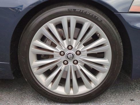 Used 2011 Jaguar XK Base image 11