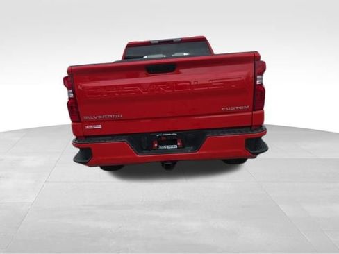 Used 2023 Chevrolet Silverado 1500 Custom image 23