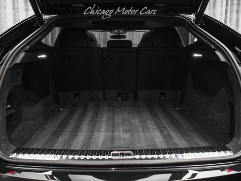 Used 2020 Lamborghini Urus image 57