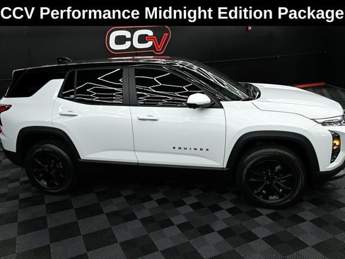 New 2026 Chevrolet Equinox LT FWD image 2