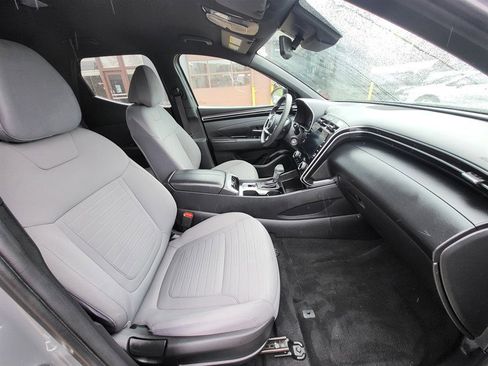 Used 2023 Hyundai Santa Cruz SE AWD/4WD image 10
