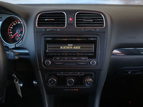 Used 2013 Volkswagen GTI 4-Door FWD image 17