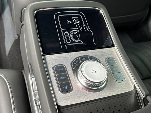 New 2026 Genesis G90 3.5T image 23