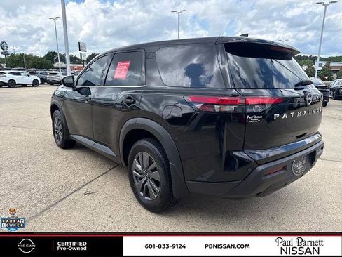 Certified 2024 Nissan Pathfinder S FWD image 13