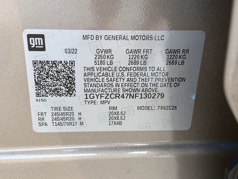 Used 2022 Cadillac XT4 Premium Luxury w/ Enhanced Visibility Package FWD image 39
