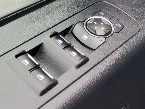 Used 2020 Ford F150 XLT w/ Equipment Group 302A Luxury image 11