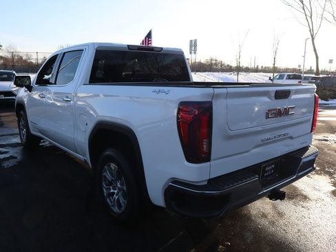 Certified 2024 GMC Sierra 1500 SLT image 6