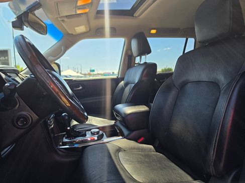Used 2015 INFINITI QX80 4WD image 10